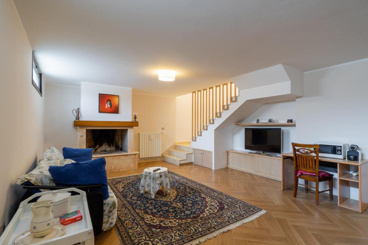 Intera Villa Ad Uso Esclusivo Con 2 Bagni 4 Camere Da Letto,Garage,Giardino,Area Fitness,Lavatrice,Wifi Тулье Экстерьер фото