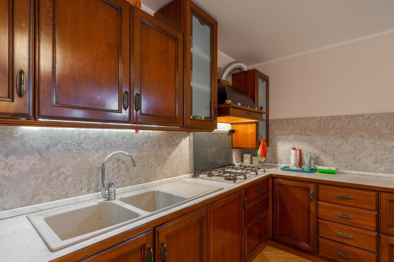 Intera Villa Ad Uso Esclusivo Con 2 Bagni 4 Camere Da Letto,Garage,Giardino,Area Fitness,Lavatrice,Wifi Тулье Экстерьер фото
