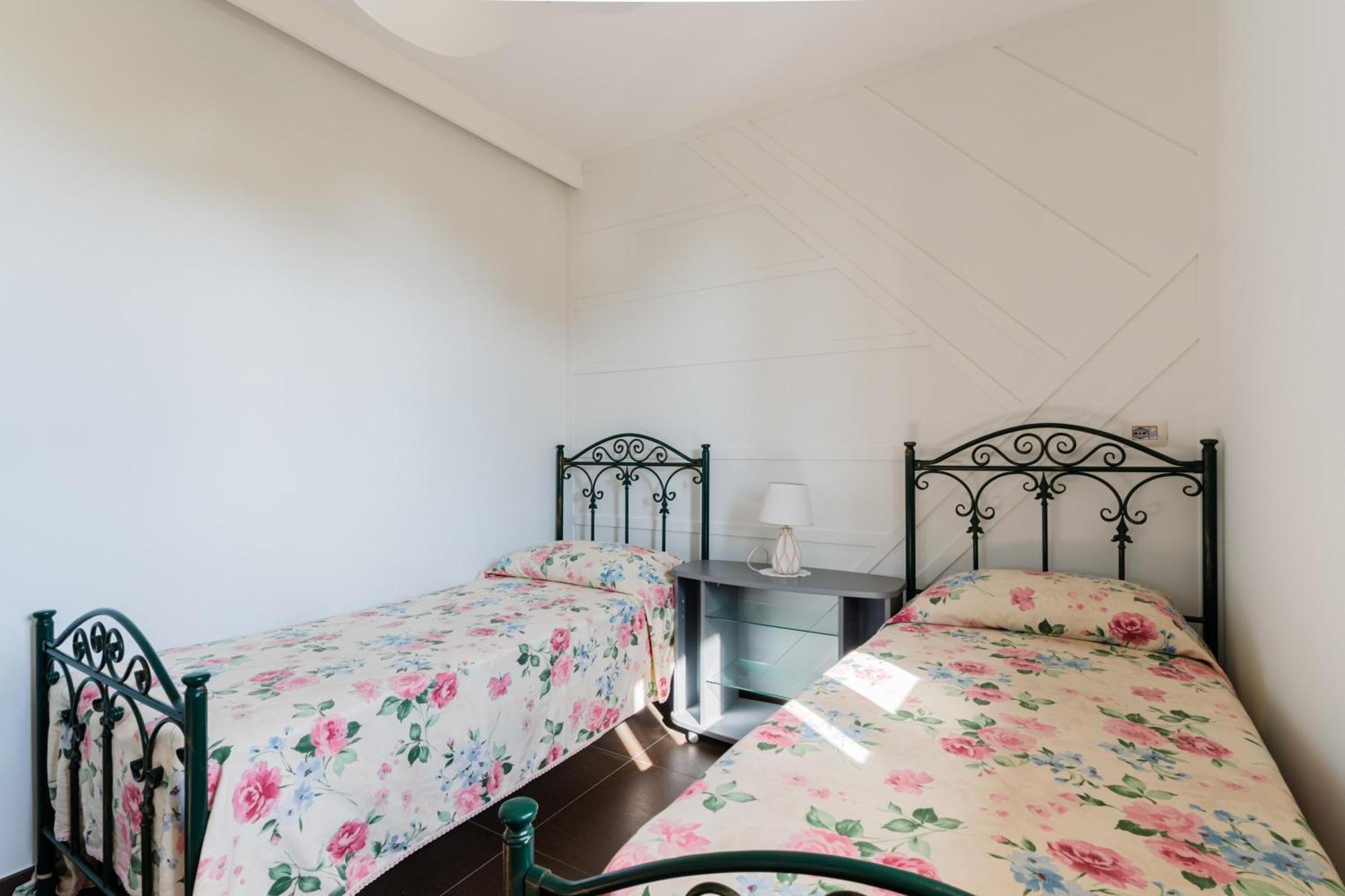 Intera Villa Ad Uso Esclusivo Con 2 Bagni 4 Camere Da Letto,Garage,Giardino,Area Fitness,Lavatrice,Wifi Тулье Экстерьер фото
